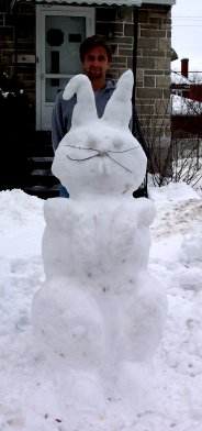 [Snowbunny with male troll]